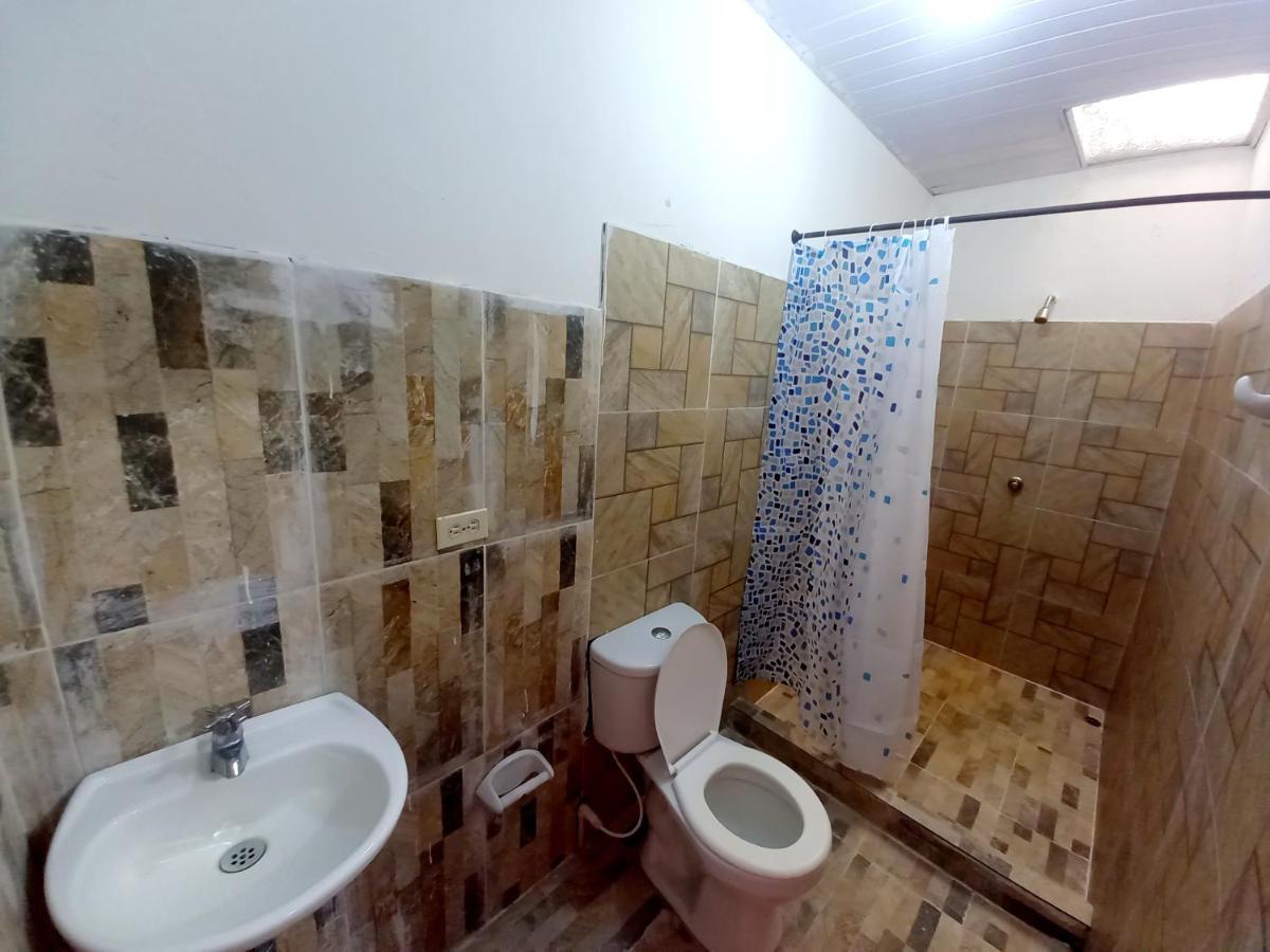Apartamentos Cerca Al Aeropuerto Летисия Экстерьер фото